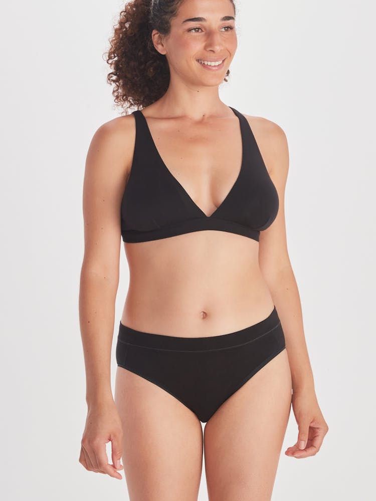 ExOfficio Women's Everyday Bikini In Black. Size: Medium